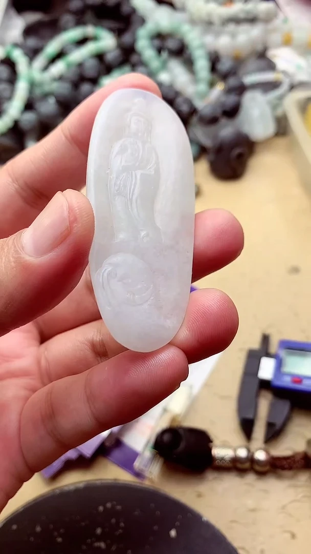 定制翡翠未镶嵌翡翠1