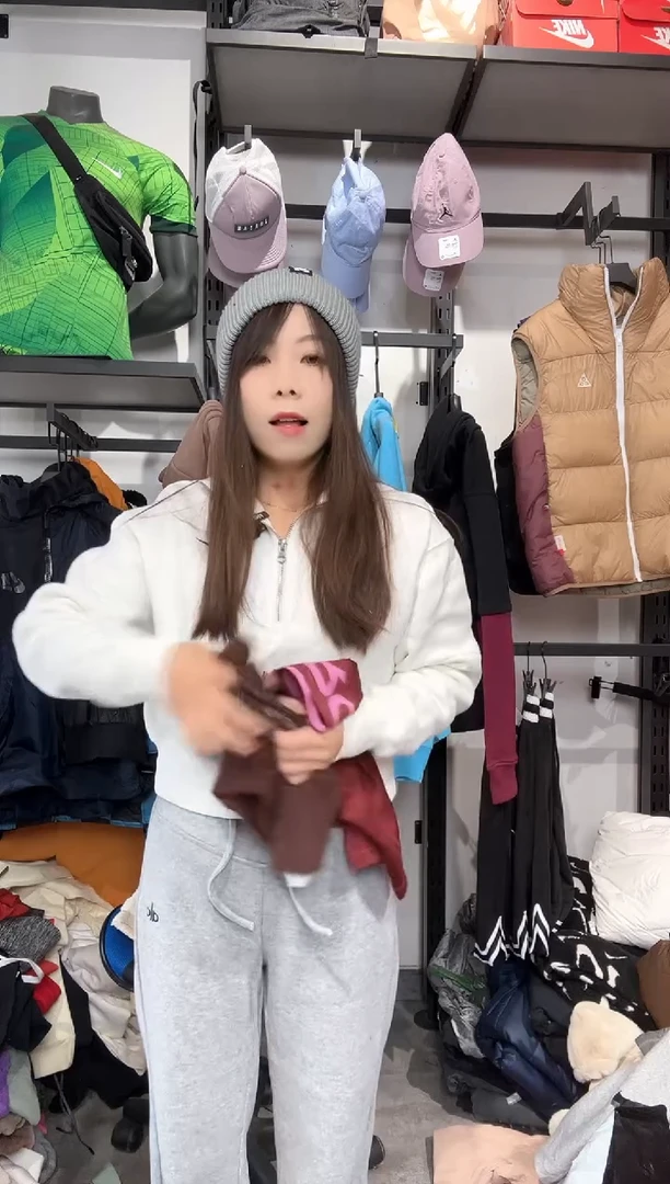 1614编码 瑕疵款直播间过款为准 尺码    身高  2