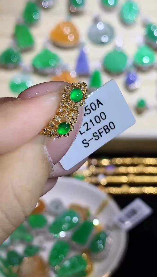 翡翠18K金镶嵌耳饰L2100多样性发其一