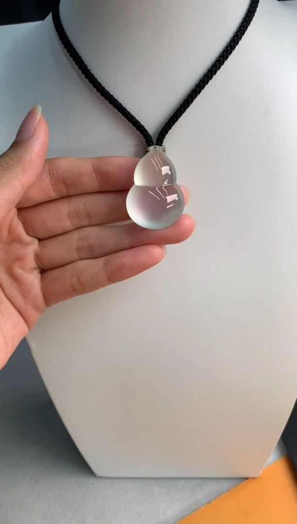 颈饰未镶嵌翡翠31.9-22.6-11.7