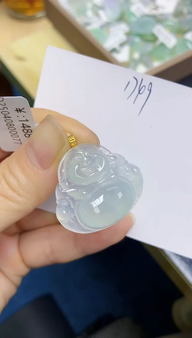 翡翠18K金镶嵌颈饰 天然翡翠A货