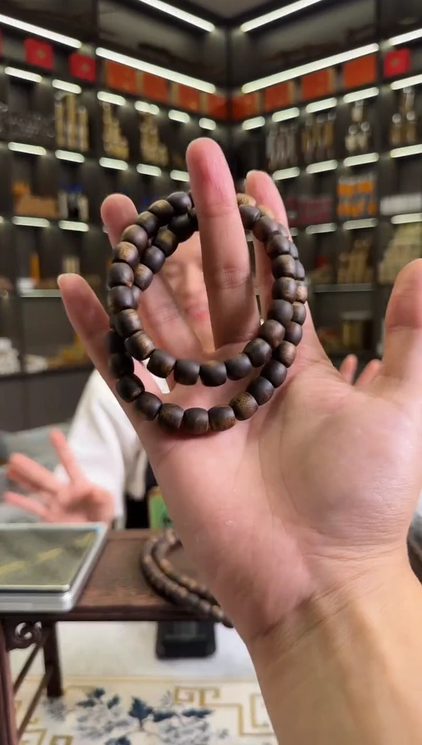 手串沉香紫罗兰鼓珠双圈30克+多样性发货一条