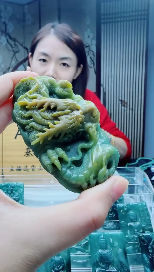 颈饰未镶嵌翡翠多样性随机一件发货