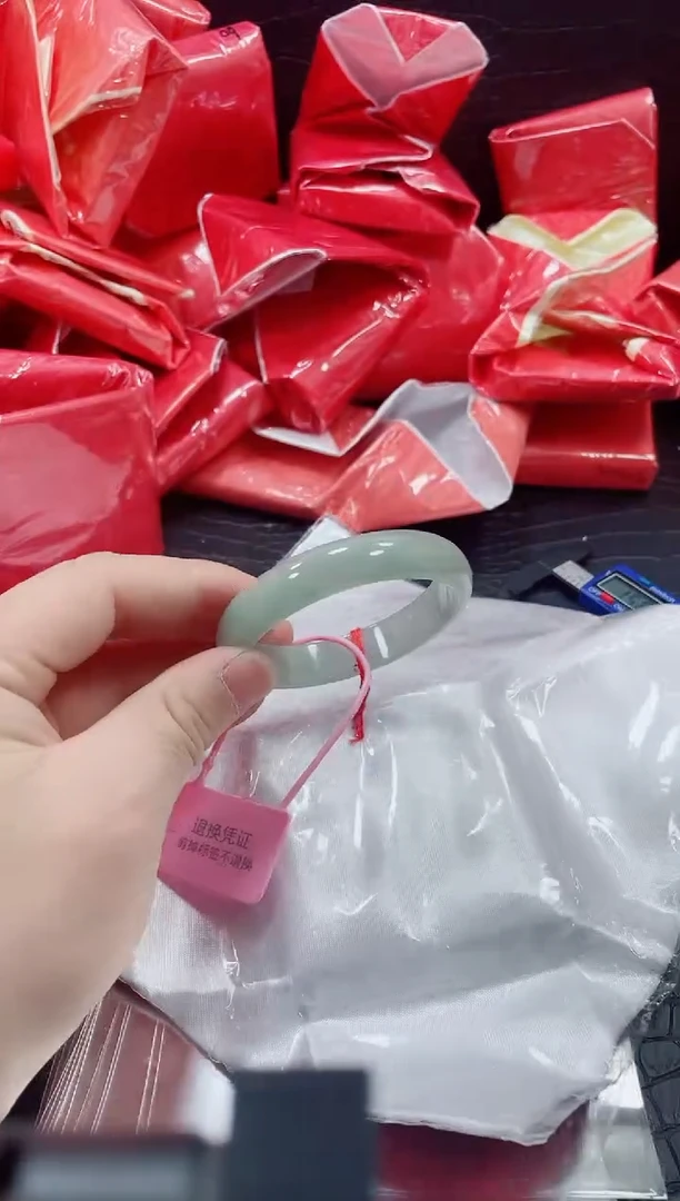 非金属无小哥83号手镯57.1圈口