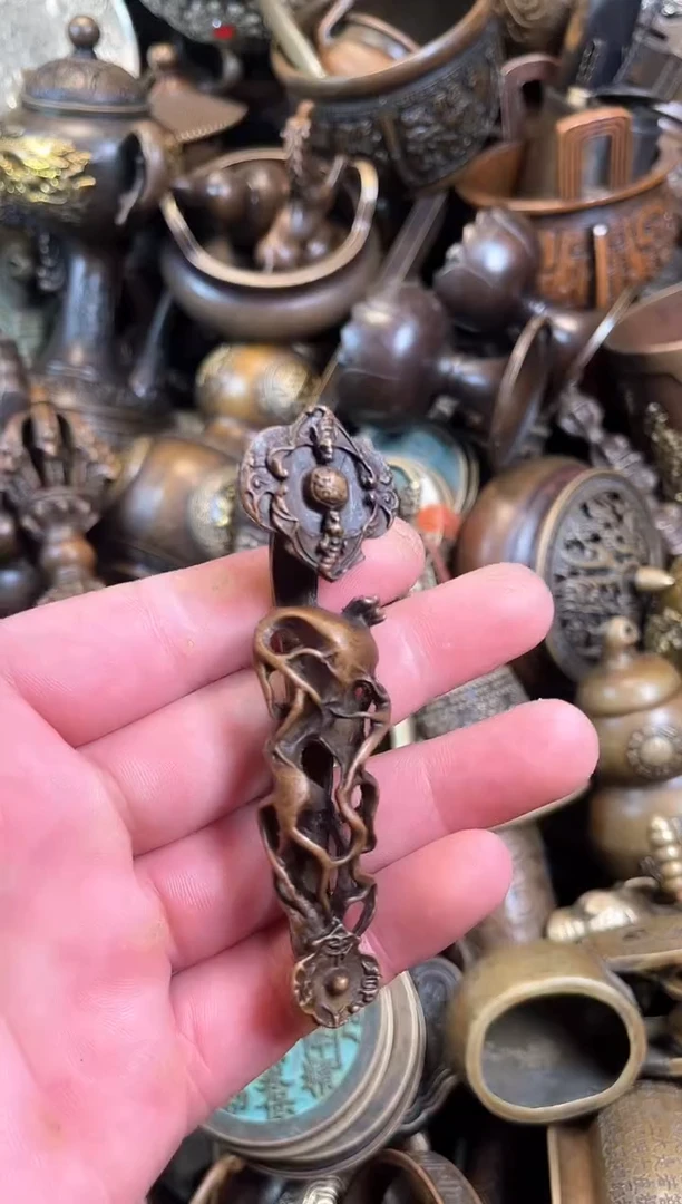 精美铜器点击下单