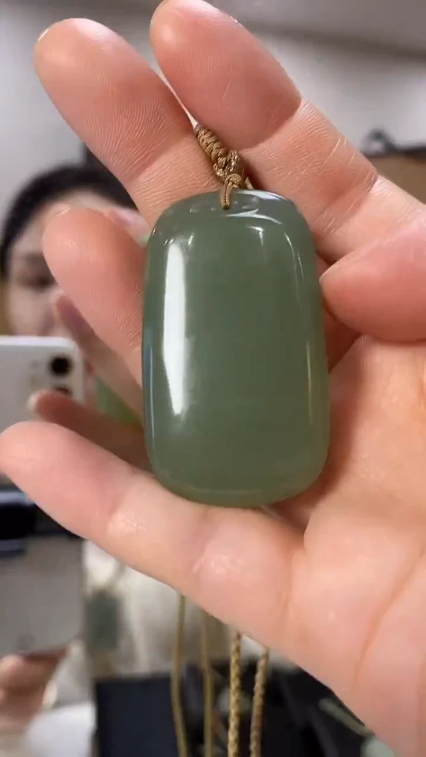 颈饰未镶嵌和田玉湖水绿无事牌SG-WSP
