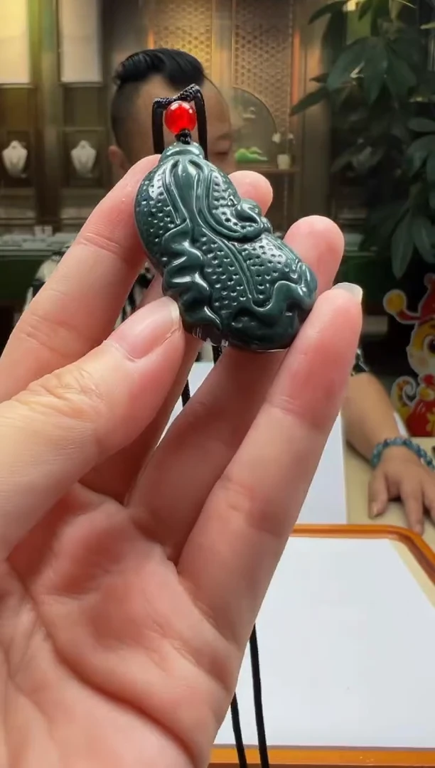 翡翠未镶嵌颈饰FA2025-5-25-2