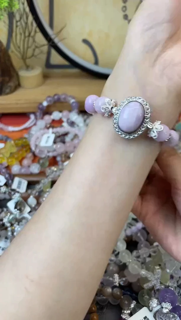 【闪购商品】锂辉石手串未镶嵌285