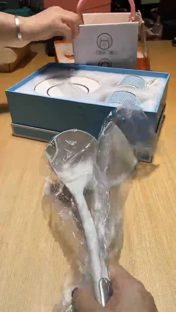 【闪购商品】瓷片锅碗瓢盆一件不剩