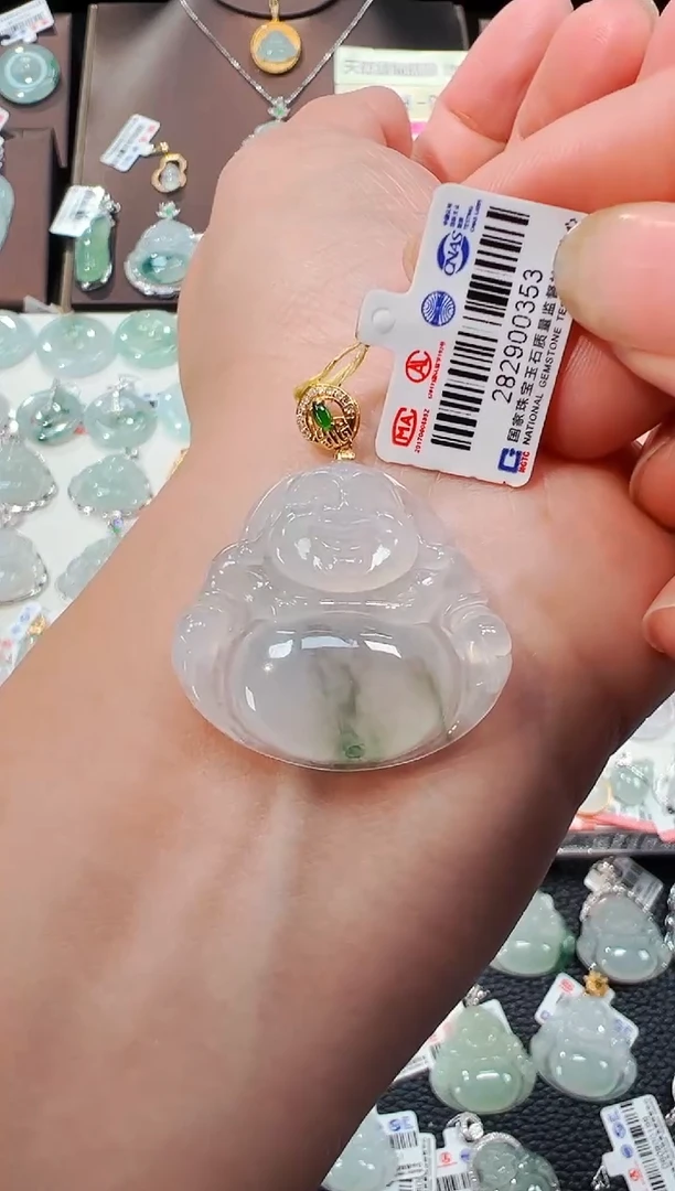 【闪购商品】翡翠吊坠(不含链)18K金镶嵌佛公吊坠353