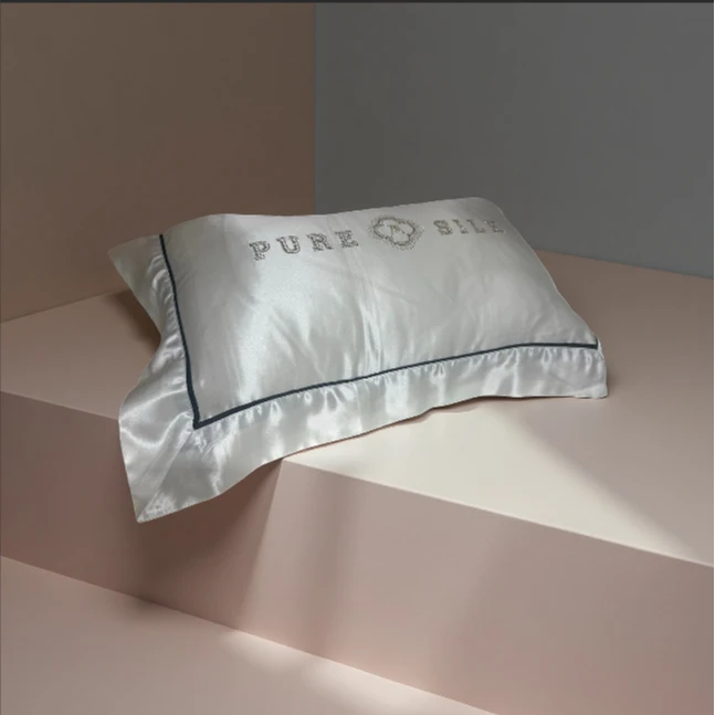 美来家纺真丝小抱枕