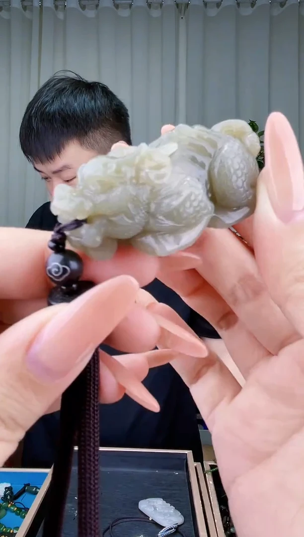 未镶嵌和田玉挂件拍一发一，多样性发货！