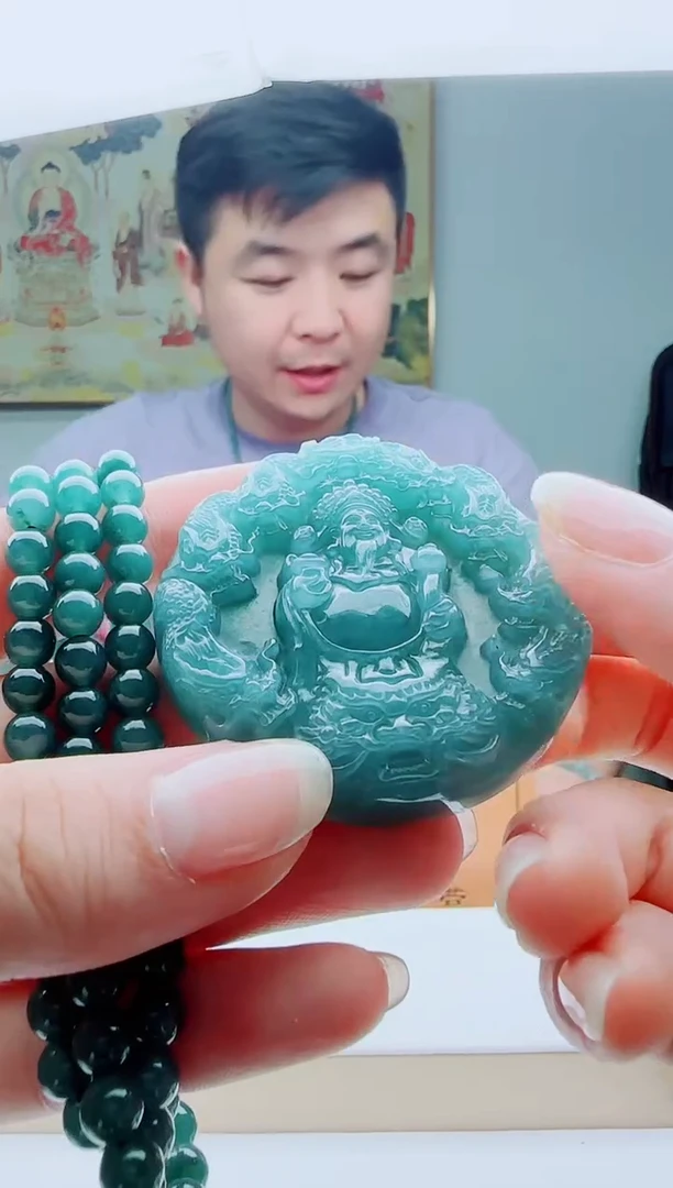 颈饰未镶嵌翡翠多样性发其一