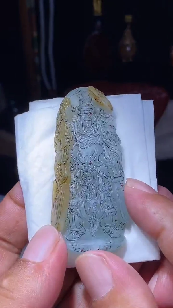 未镶嵌定制翡翠多****买翡翠