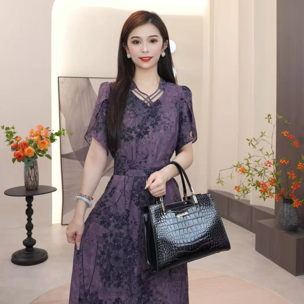 格澜芙莉2025年夏季新款气质典雅精致时尚修身显瘦连衣裙