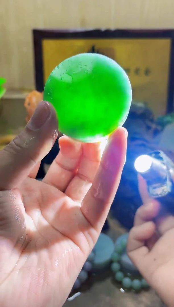 颈饰未镶嵌翡翠A货常星4747