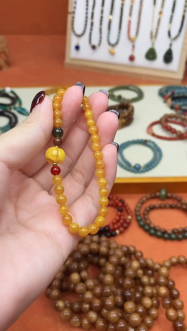 手链蜜蜡未镶嵌 单圈蜜蜡和田南红手串