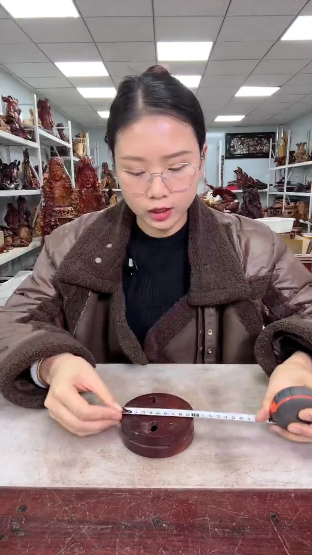 【闪购商品】花梨木类木雕工艺品888888888