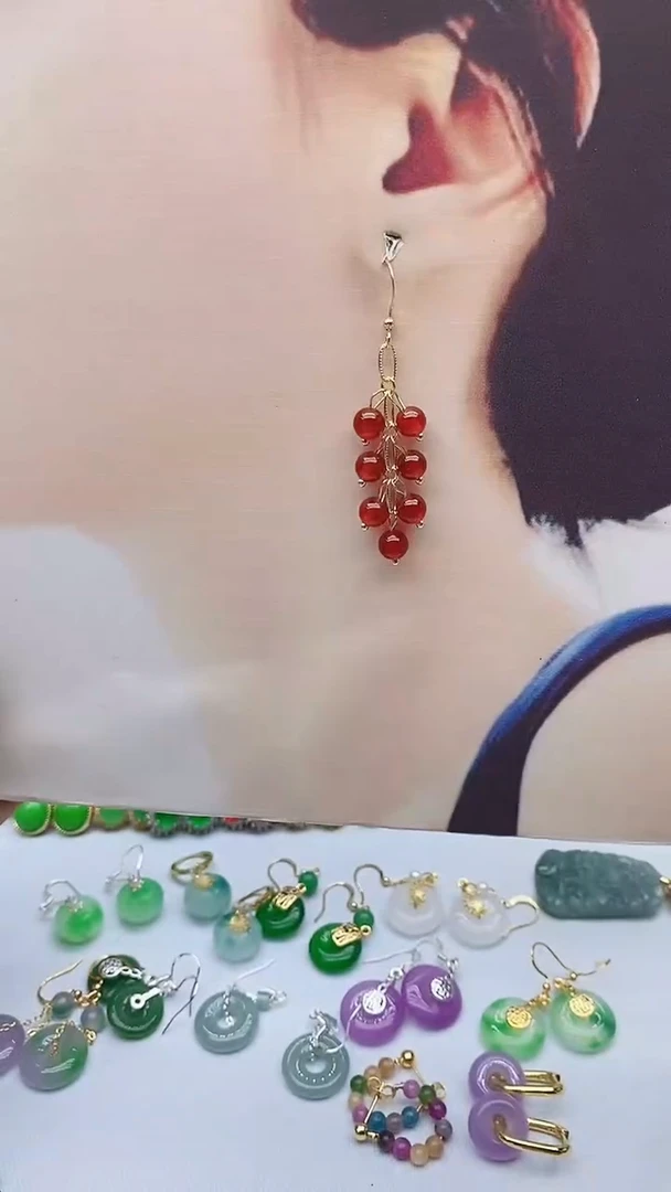 14K金镶嵌南红玛瑙耳饰805