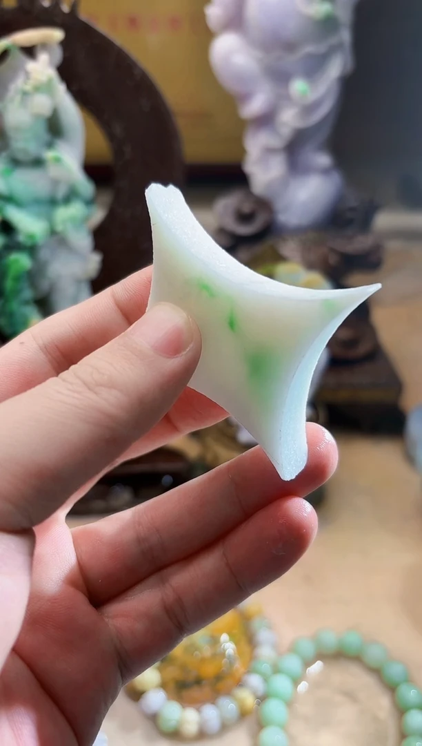 未镶嵌挂件翡翠A货张优9231