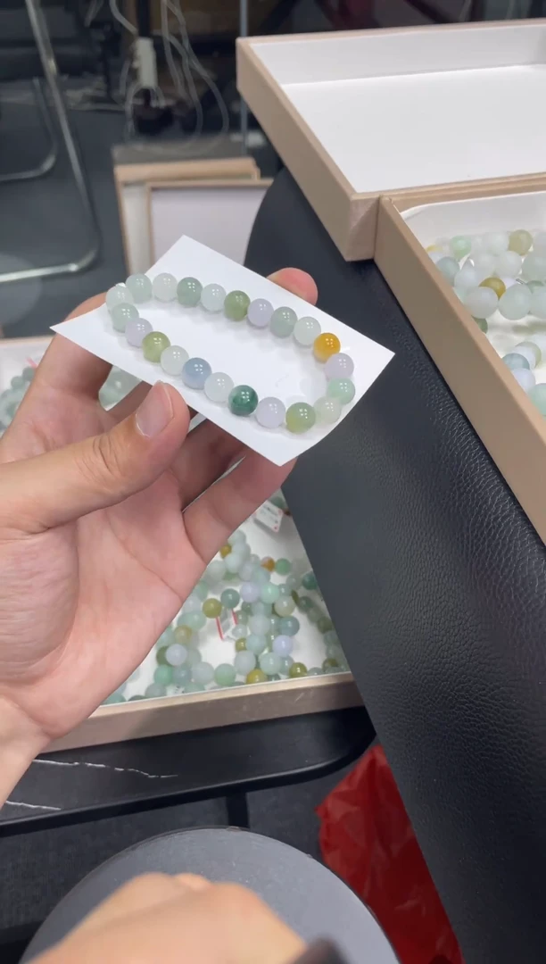未镶嵌定制翡翠翡翠手串