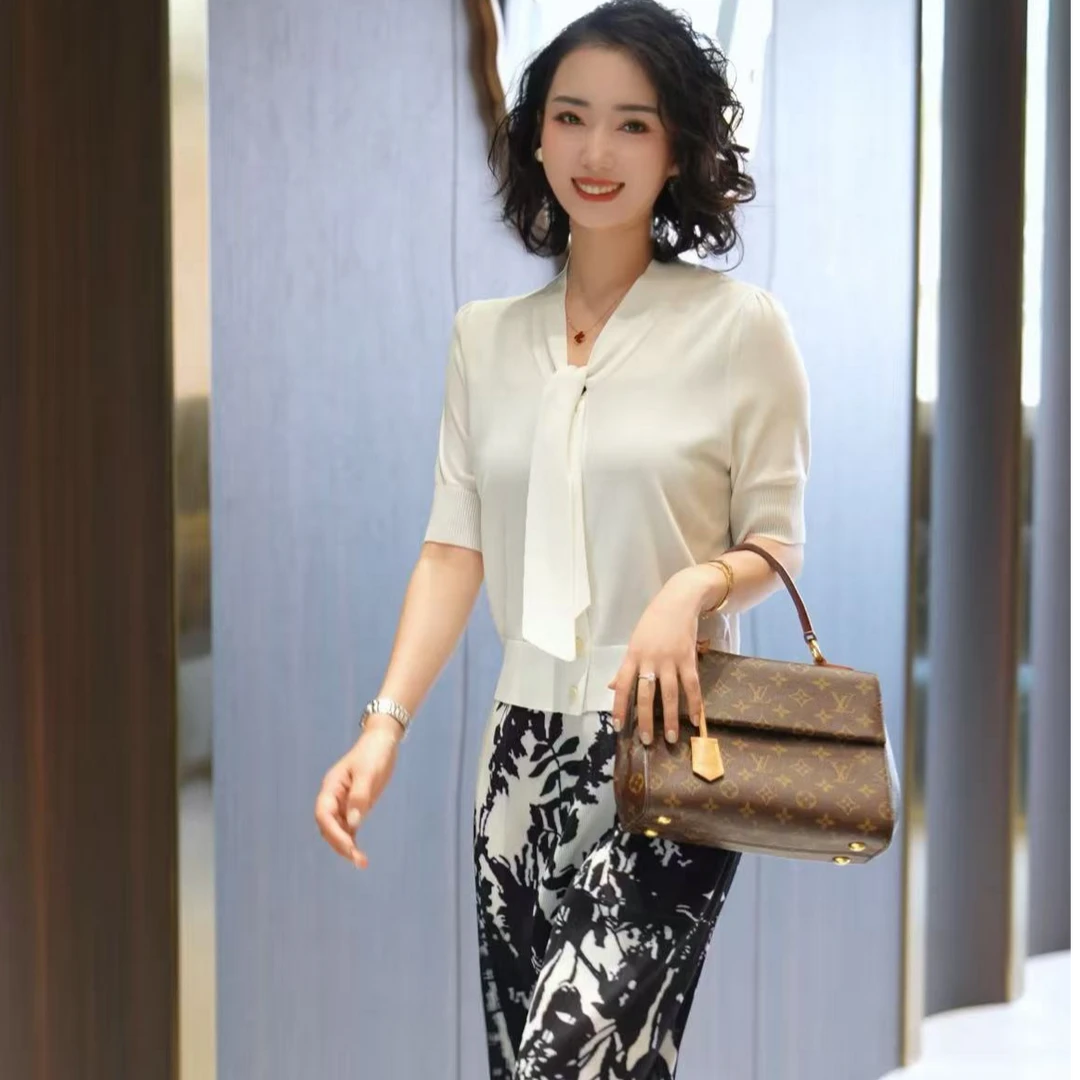 【桑蚕丝+天丝】飘带亮丝显瘦针织衫洋气衣服女MG8190