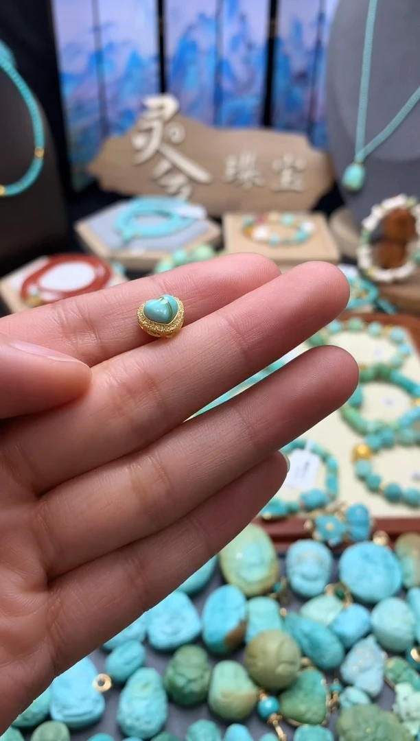 【闪购商品】绿松石挂件18K金镶嵌18K金绿松石爱心潘多拉