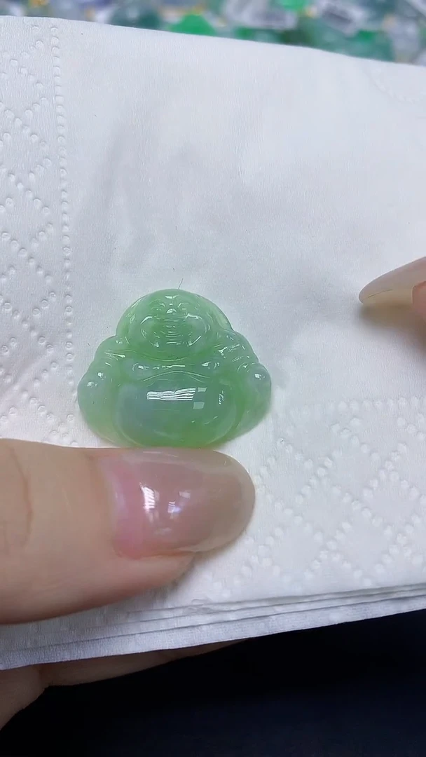 翡翠未镶嵌颈饰天然缅甸翡翠A货