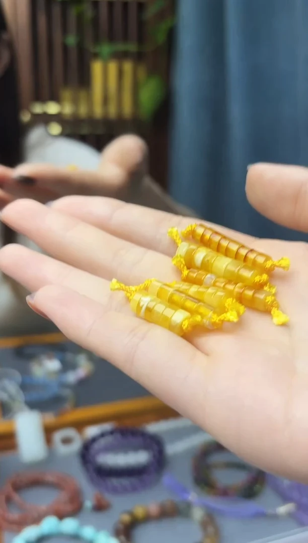 裸石蜜蜡未镶嵌蜜蜡配饰一组6mmGW多样性发其一