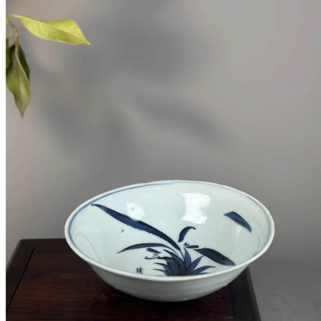 58:明晚期青花兰花纹碗