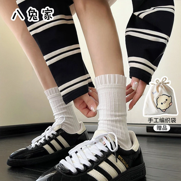 八兔家hello socks 黑白双色立体褶皱精梳棉纯色设计师款潮流女袜