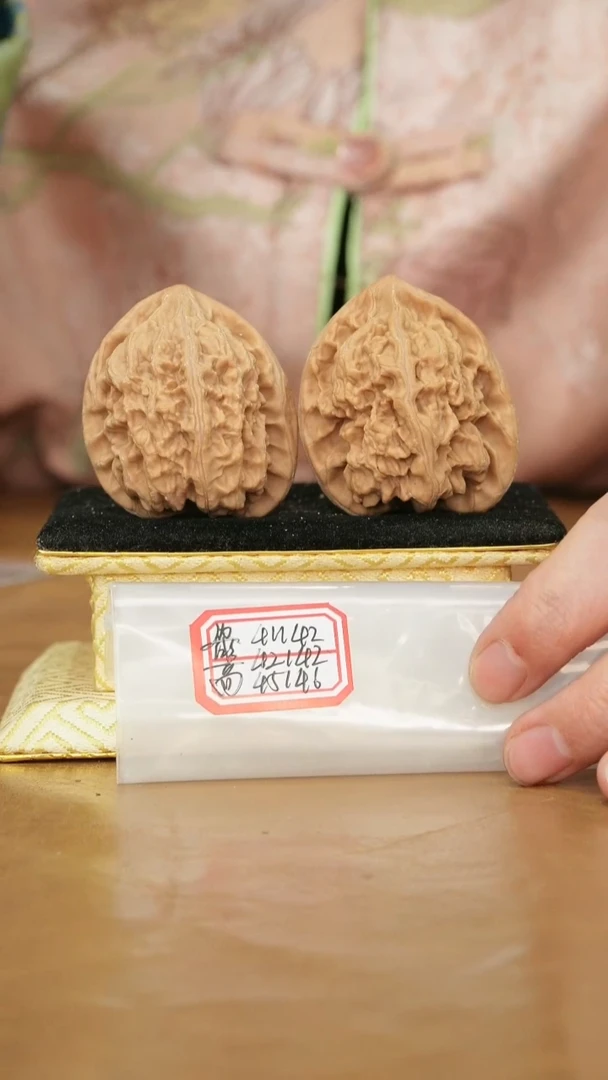 把件文玩核桃马蹄
