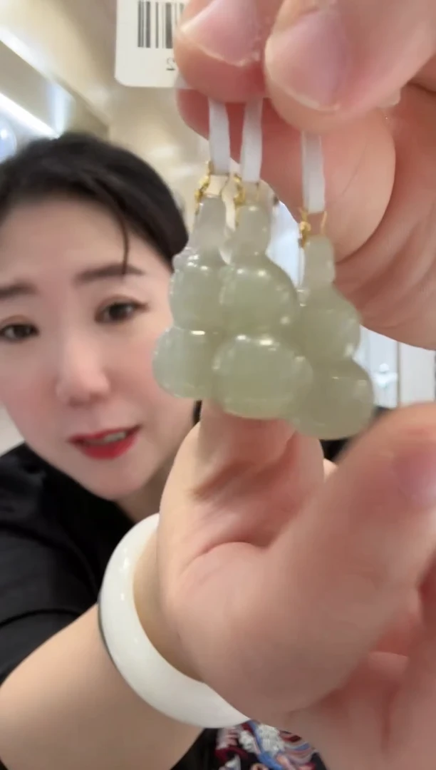 颈饰18K金镶嵌和田玉【36】多样发一