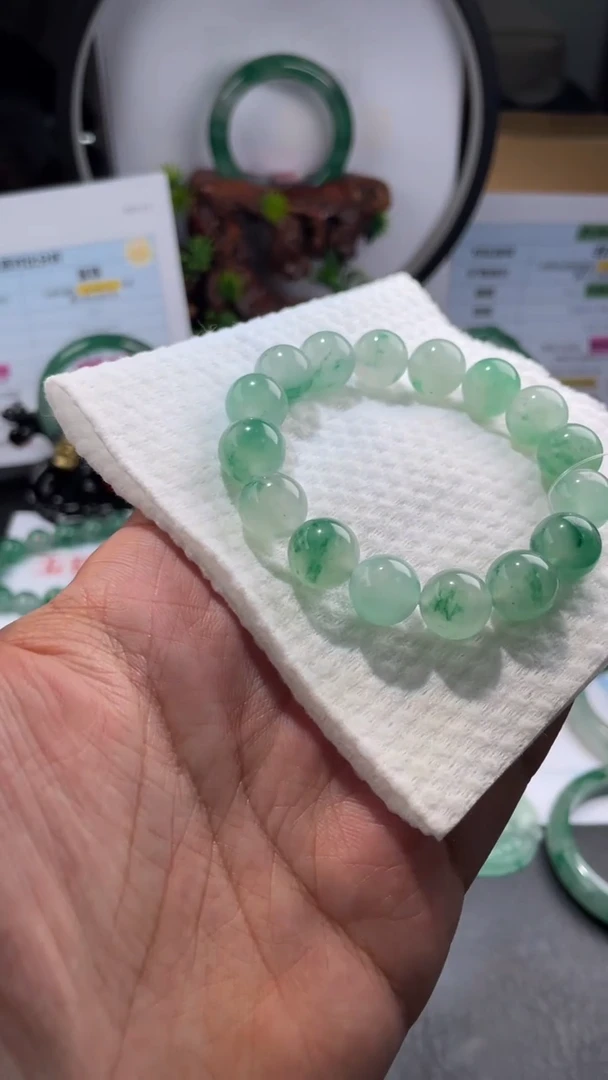 【闪购商品】石英质玉吊坠(不含链)未镶嵌2非洲翠