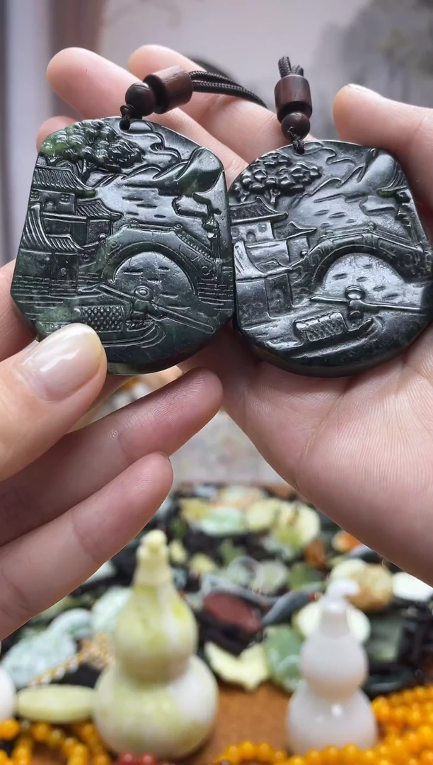 未镶嵌岫玉吊坠·