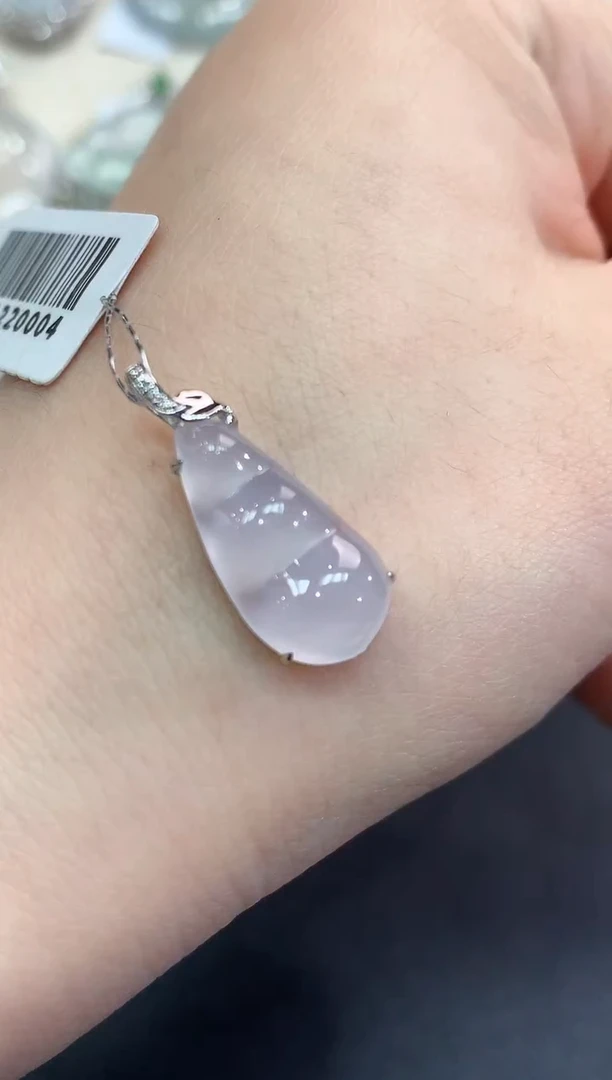 【闪购商品】翡翠颈饰18K金镶嵌C19