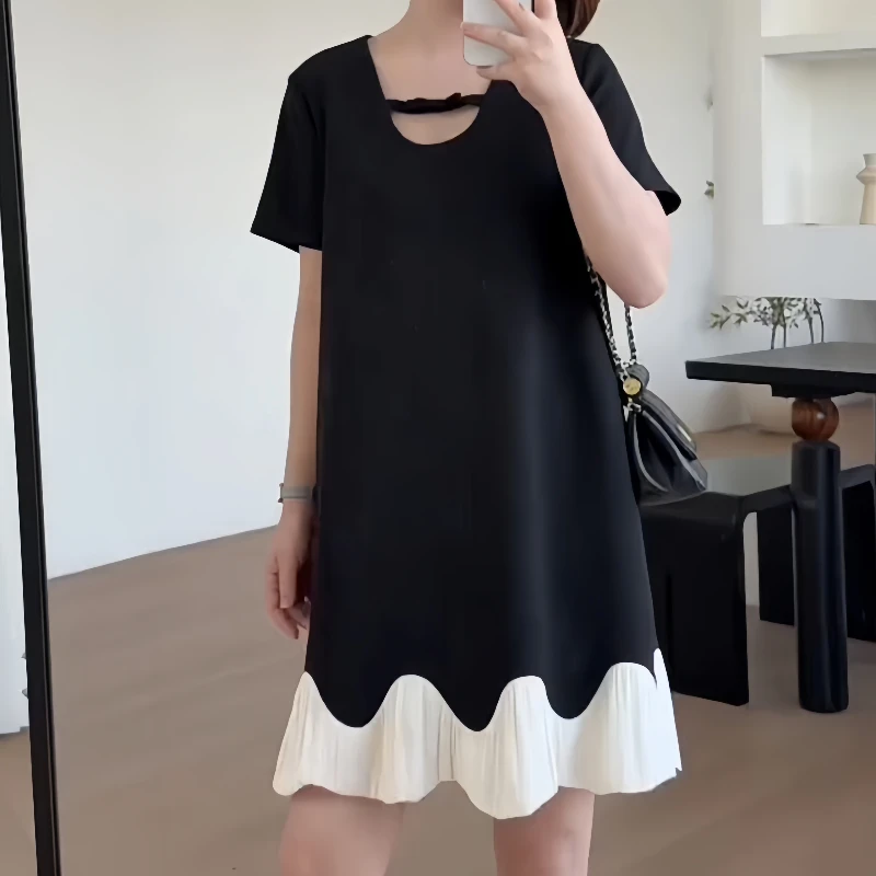 大码女装夏季时尚高级感拼接连衣裙胖mm遮肉休闲韩系精致小黑裙子