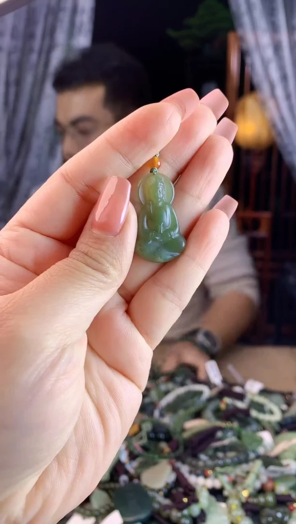 【闪购商品】和田玉挂件未镶嵌多样性发货拍一发一