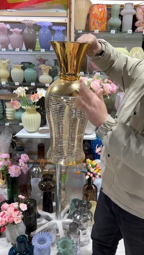 【闪购商品】无铅玻璃金色落地花瓶