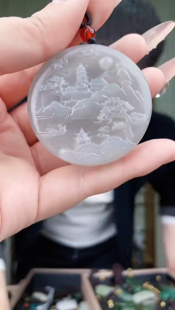 【闪购商品】和田玉挂件未镶嵌拍一发一，多样性发货！