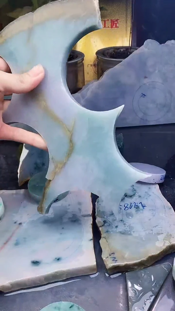 未镶嵌挂件翡翠小雨77