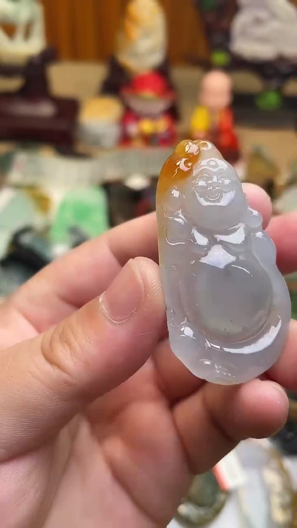 颈饰未镶嵌翡翠佛公