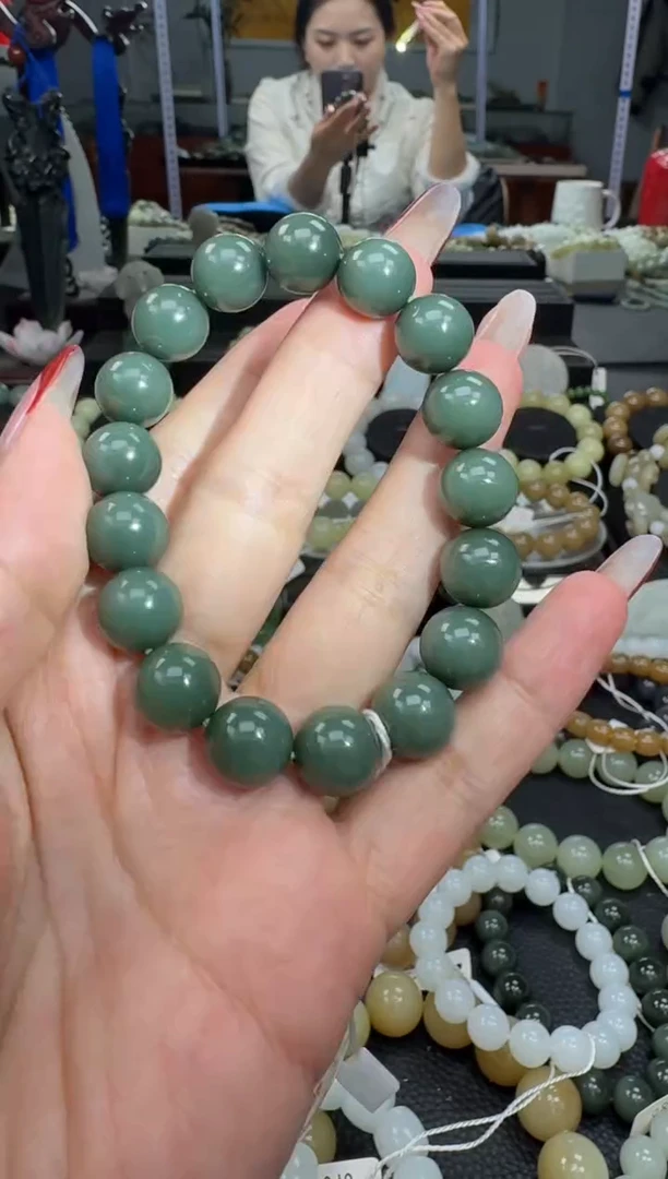 未镶嵌手链和田玉俄罗斯碧玉瓷蓝卡12