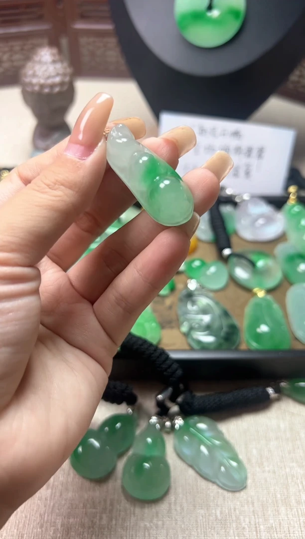 颈饰未镶嵌翡翠所见即所得，一图一物