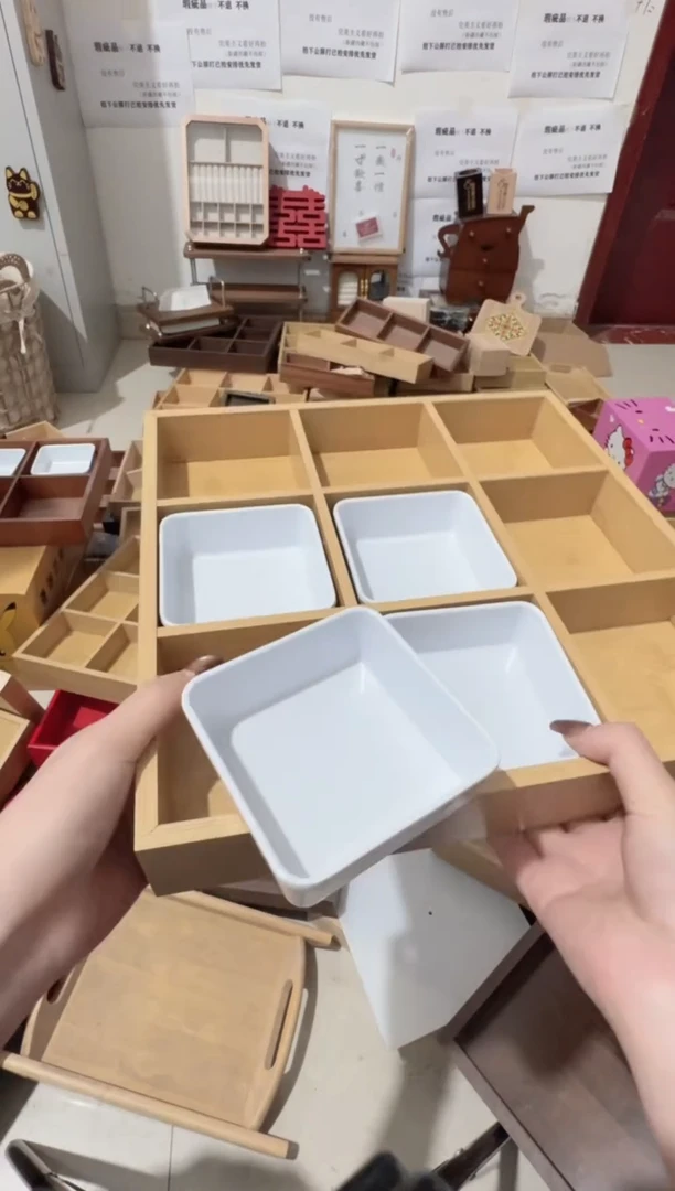 原木色九宫格加9个小碗微瑕拍下不退不换无售后