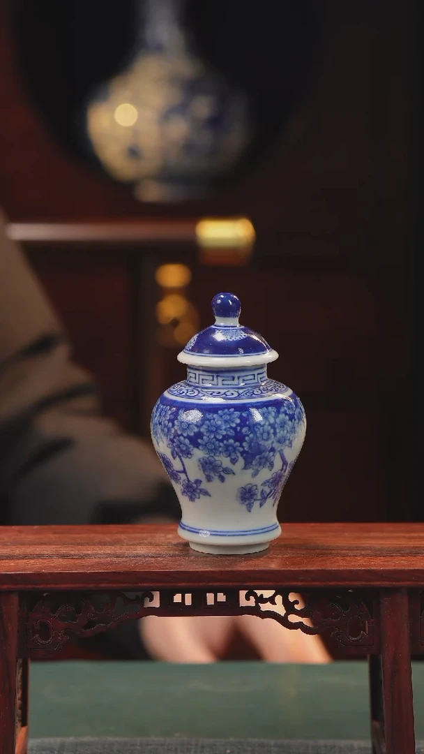 【闪购商品】摆件青花将军罐手工手绘