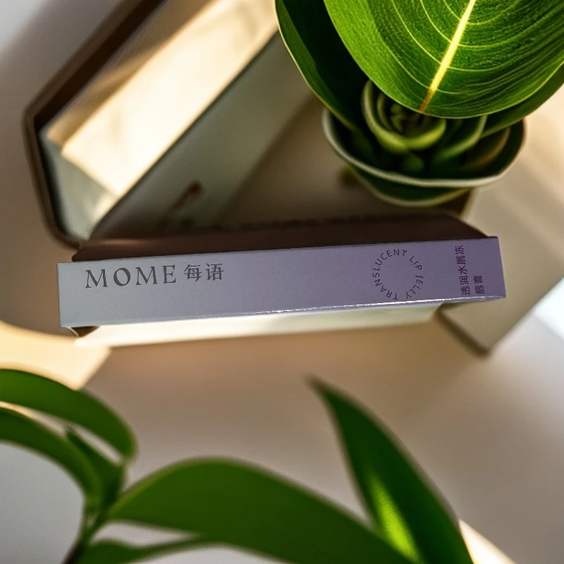 A801 MOME每语透润水唇冻唇膏