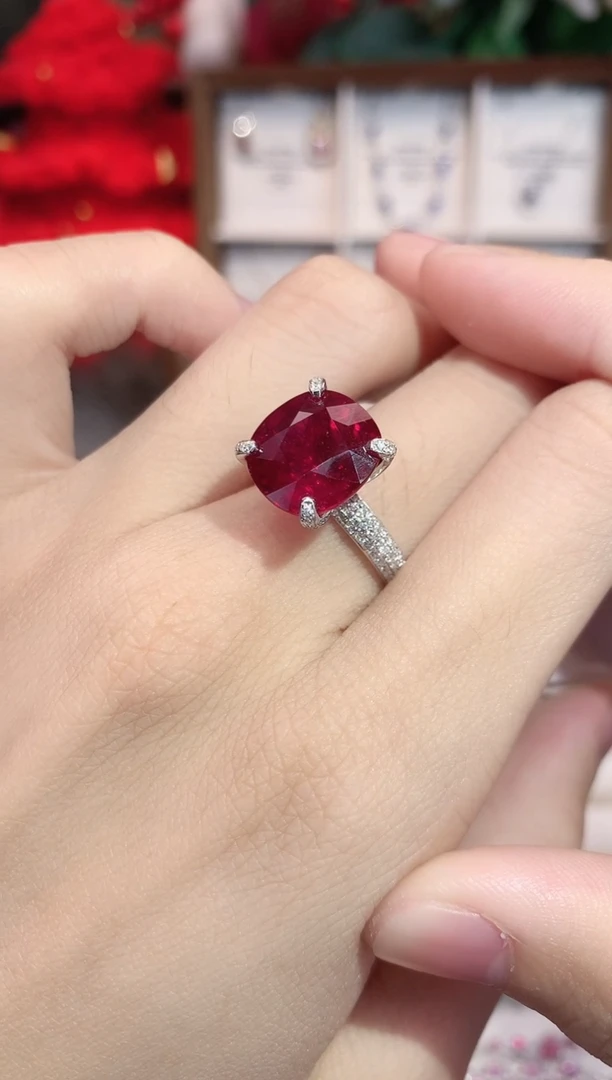 18K金镶嵌戒指碧玺8.82ct/天然宝石/七天无理由