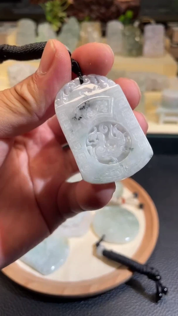 翡翠未镶嵌颈饰沉*7/25/165