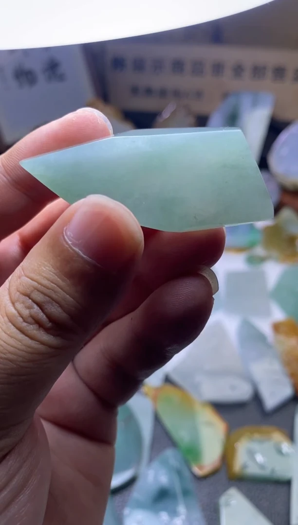 未镶嵌定制翡翠天然缅甸翡翠A包